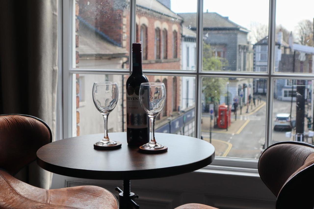 Berry'S Loft - Central Location And Fast Wifi Knaresborough Bagian luar foto